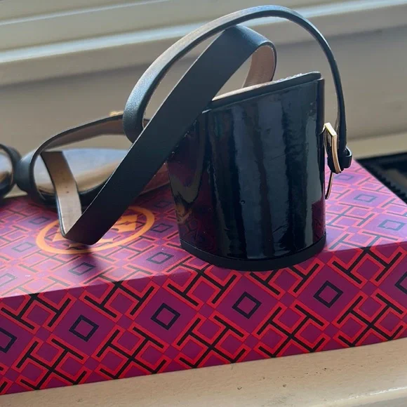 Tory Burch heels - Picture 9 of 11